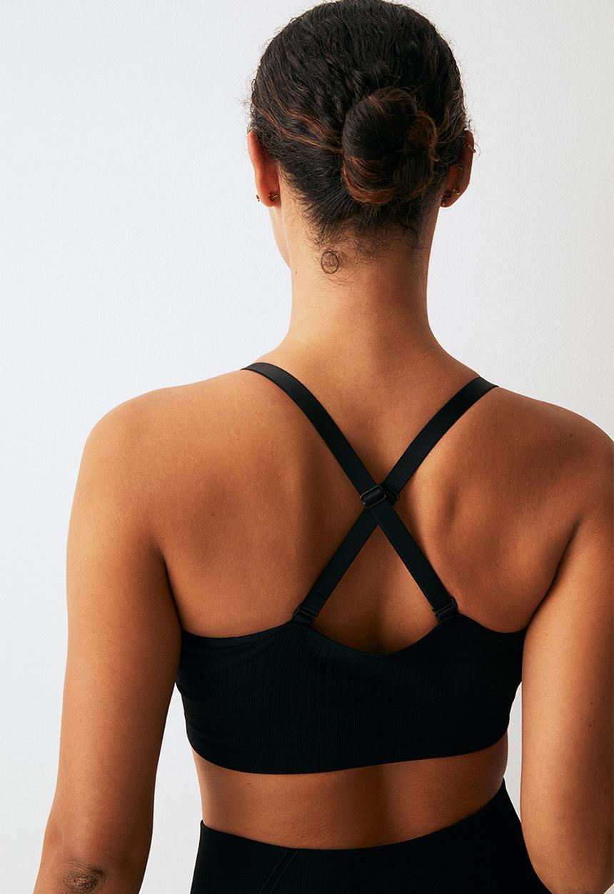 H&M - Drymove™ medium support sports bra - black