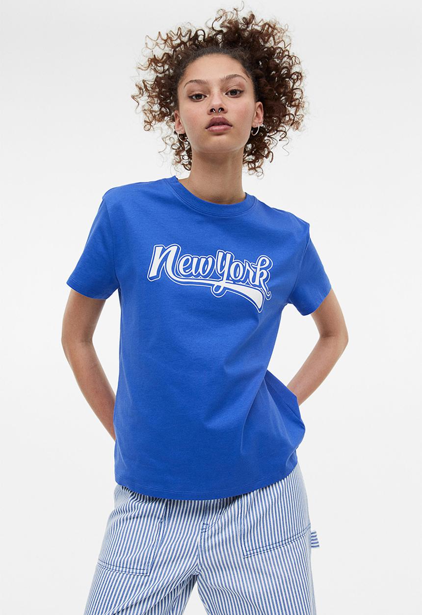 H&M - T-shirt - bright blue/new york 
