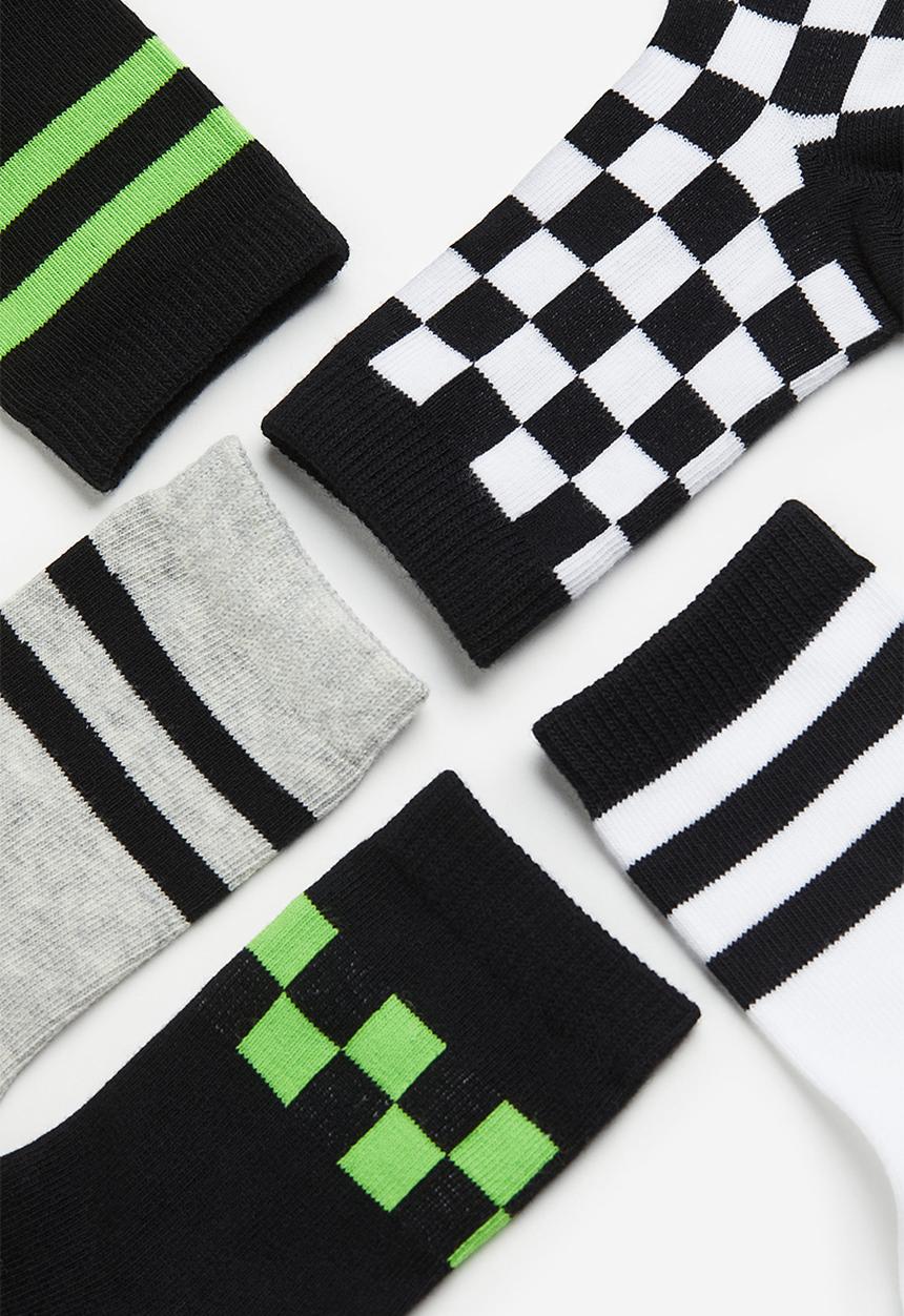 H&M - 7-pack socks - black/chequered 