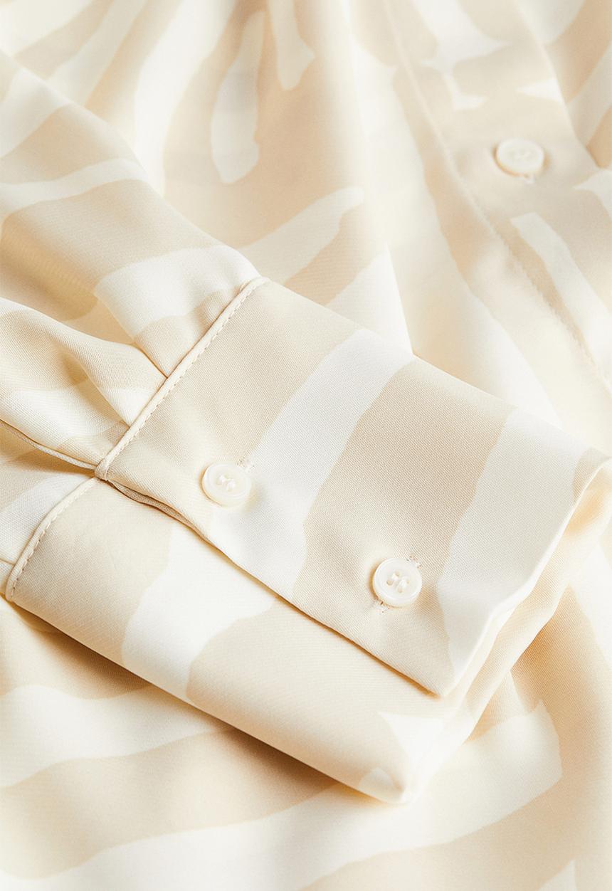 H&M - Pointed-collar shirt - light beige & patterned 
