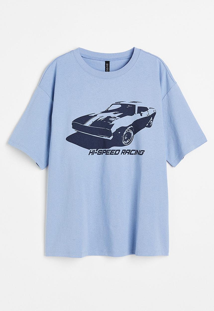 H&M - Oversized printed t-shirt - light blue & car