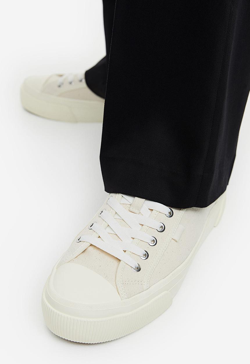 H&M - Canvas trainers - cream