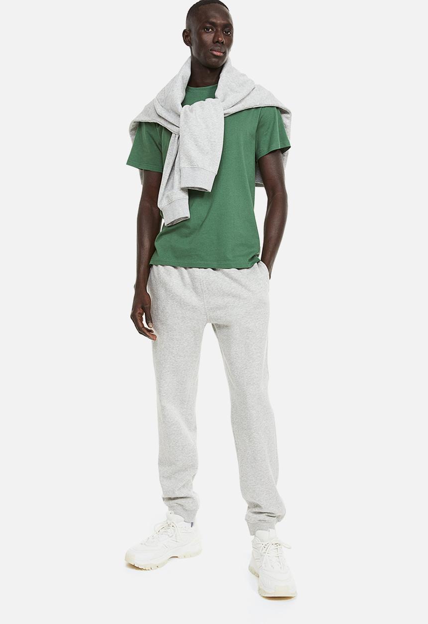 H&M - Regular fit round-neck T-shirt - green