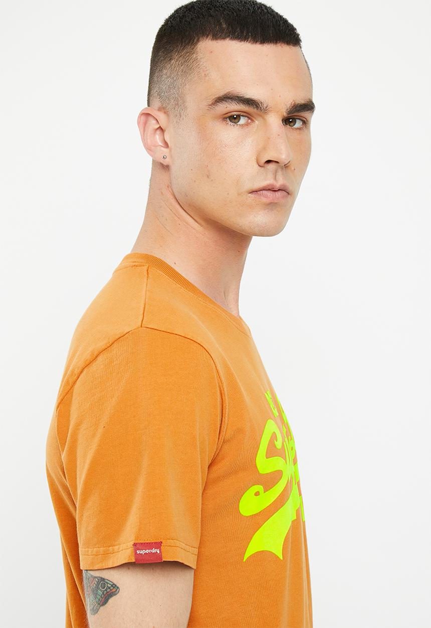 Superdry. - Vintage vl neon tee - sudan brown