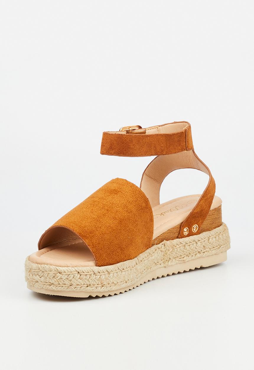 Miss Black - Steffi 1 wedge heel - tan
