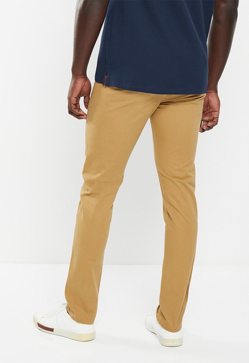 Pringle of Scotland - Jorge tailored fit chinos - neutral