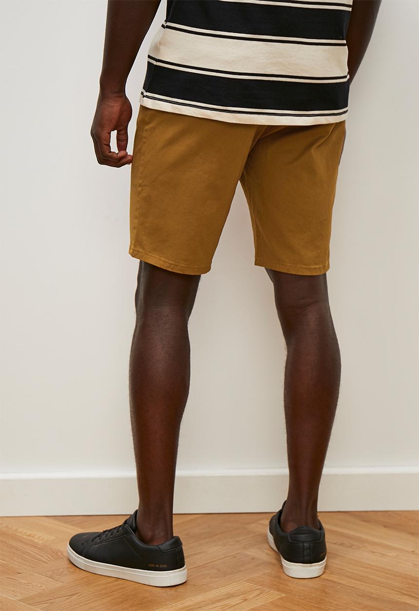 Lark & Crosse - Mpho flat front peached chinos - mid brown