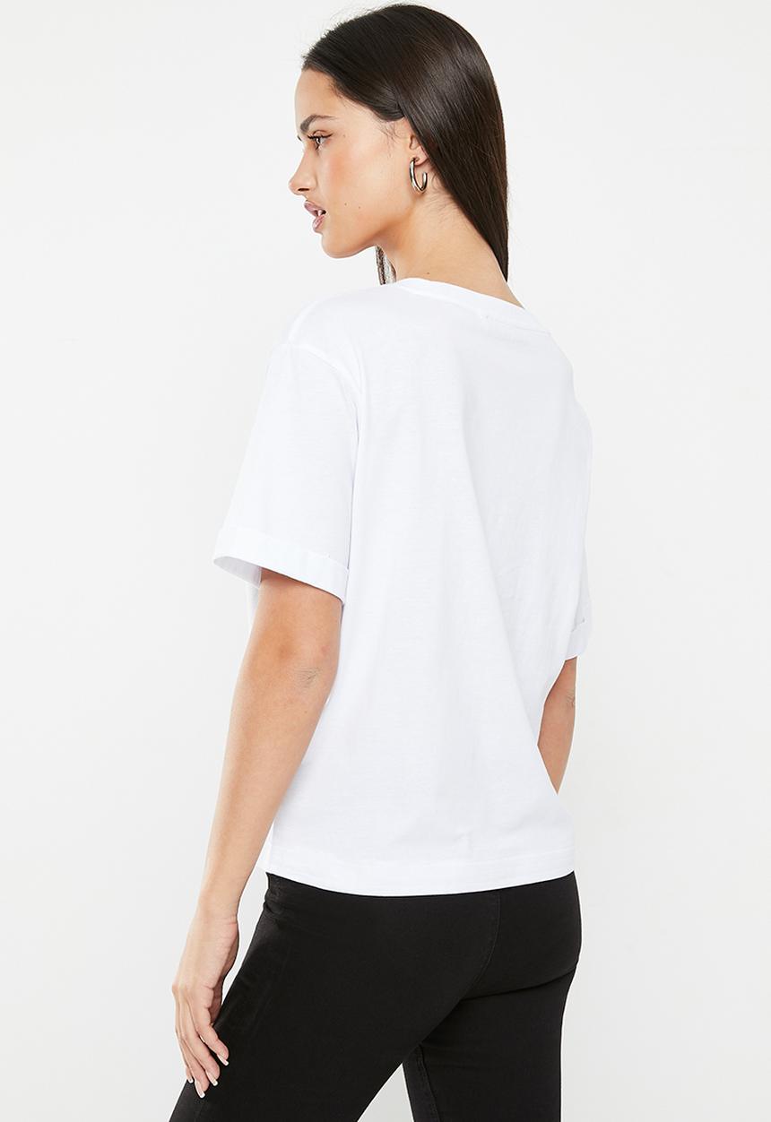 GUESS - Short sleeve cn cherry tee - pure white