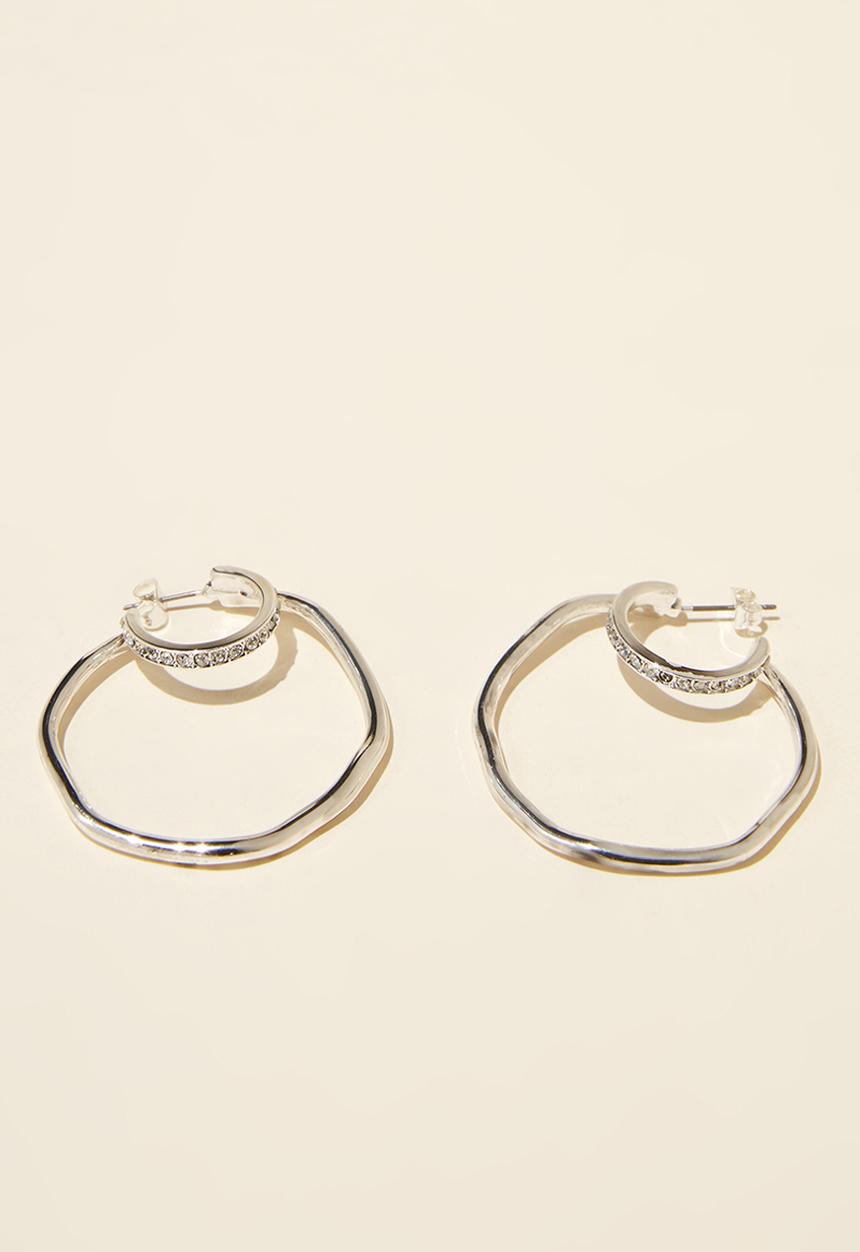 Rubi - Large hoop earring - antique sterling silver plated dia squiggle