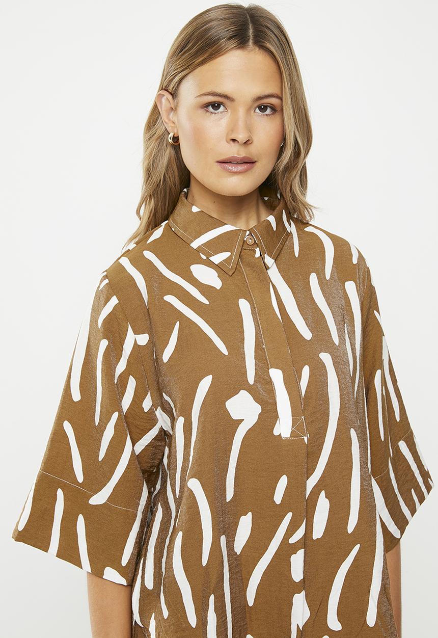 Me&B - Viscose boxy shirt with kimono sleeve - kalahari