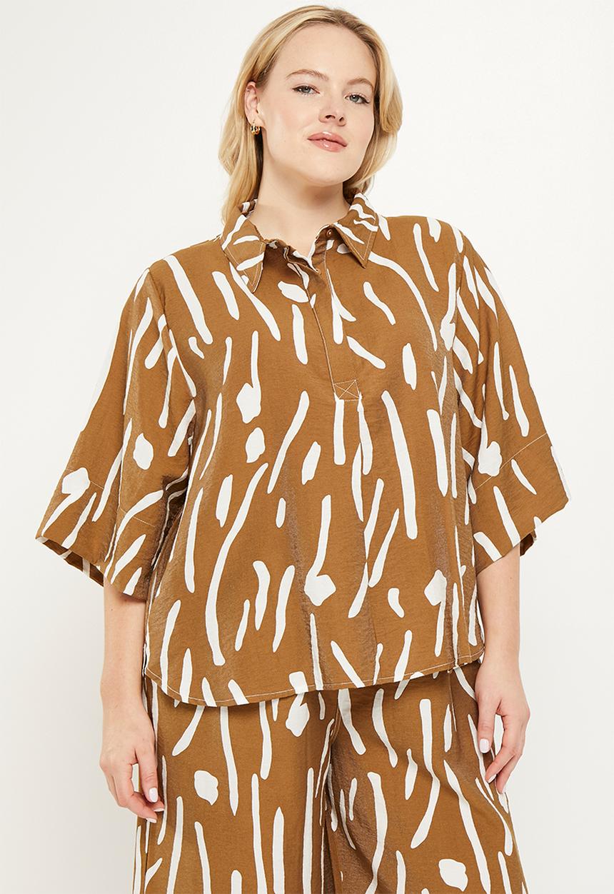 Me&B - Plus viscose boxy shirt with kimono sleeve - kalahari