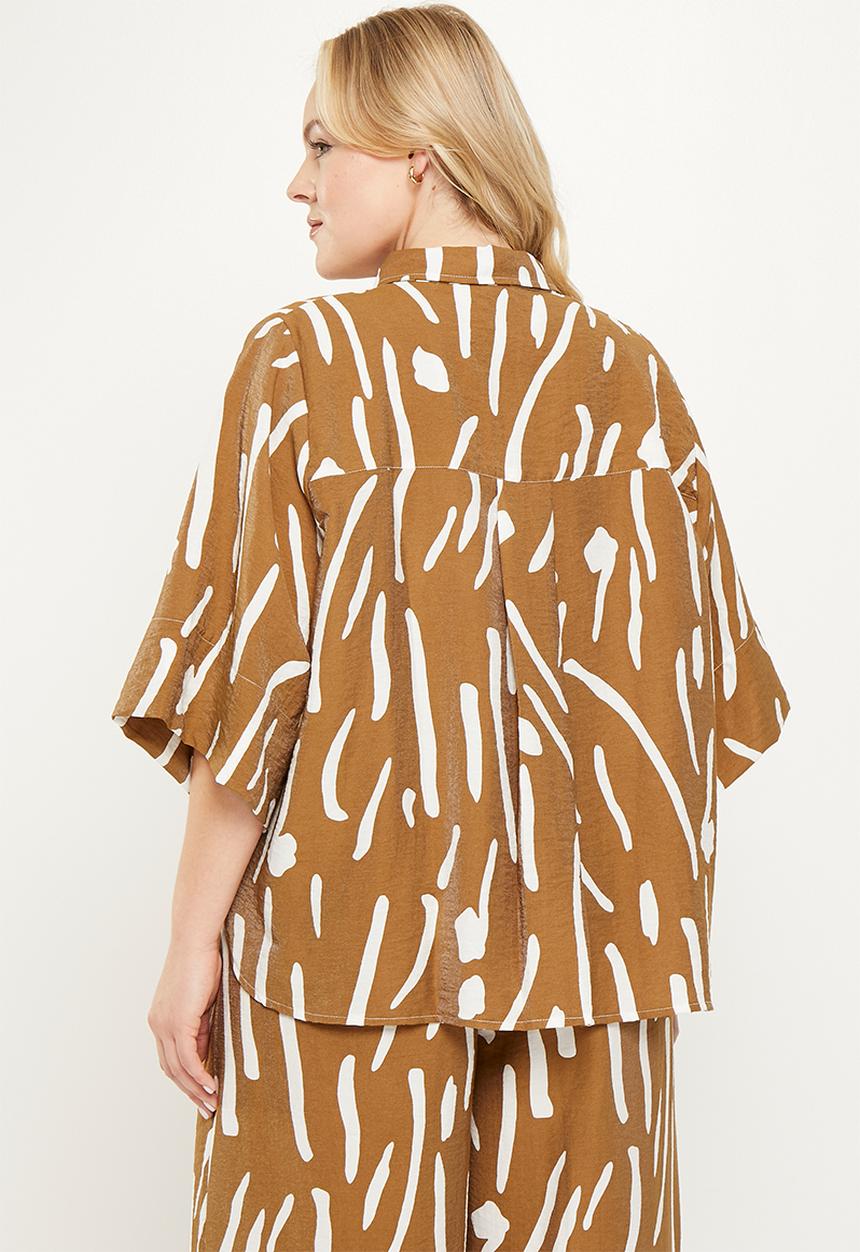 Me&B - Plus viscose boxy shirt with kimono sleeve - kalahari