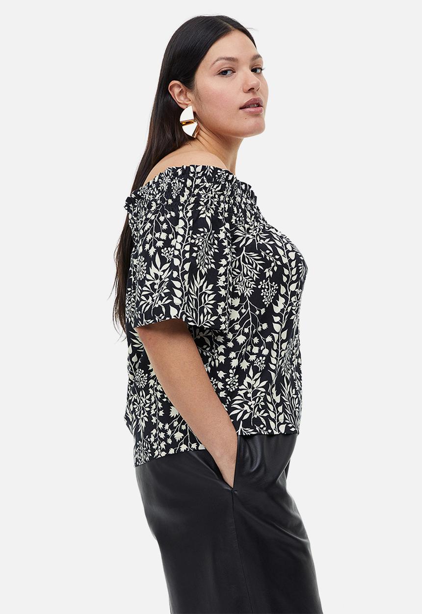H&M - Off-the-shoulder jersey top - black floral