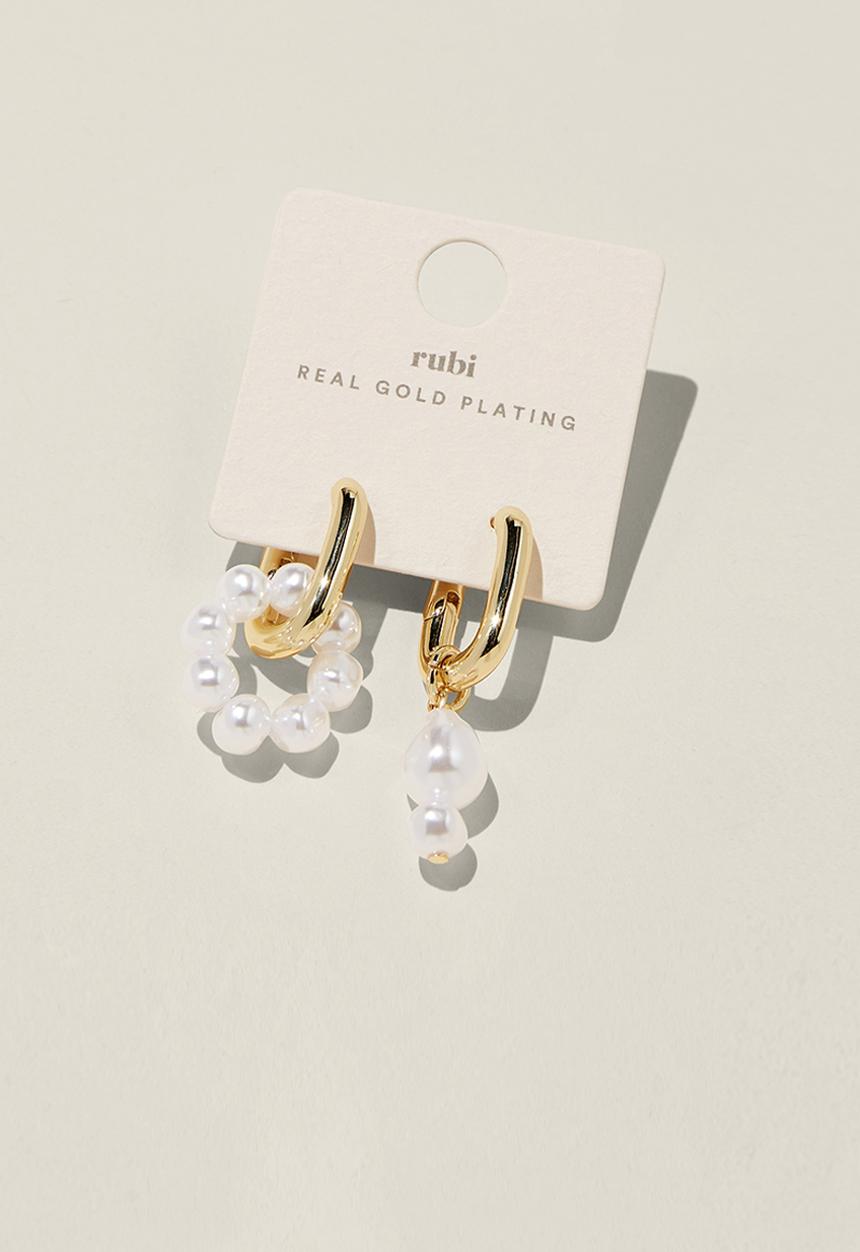 Rubi - Mid charm earring - gold plated mis match pearl