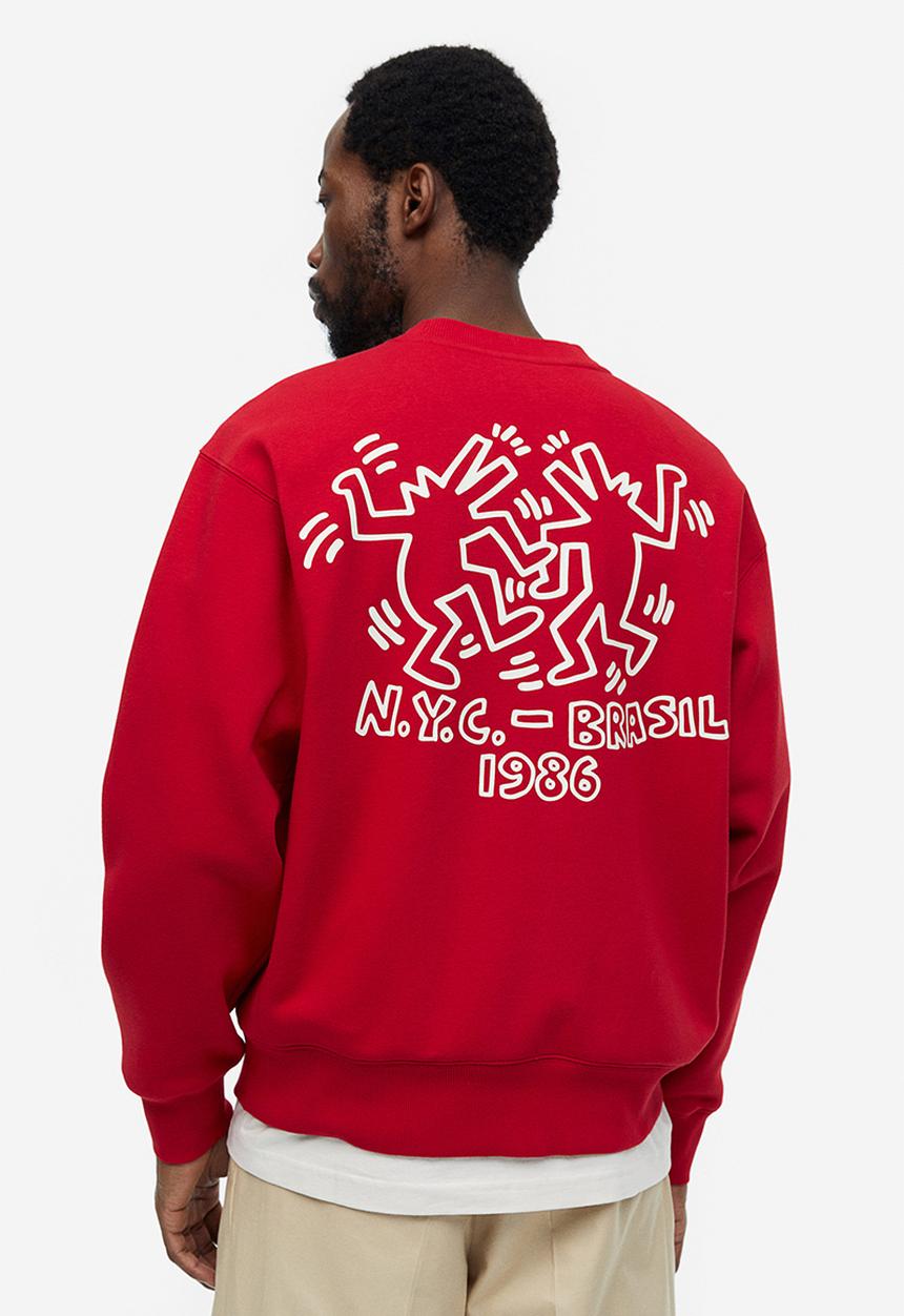 H&M - Oversized fit printed sweatshirt - red keith haring 
