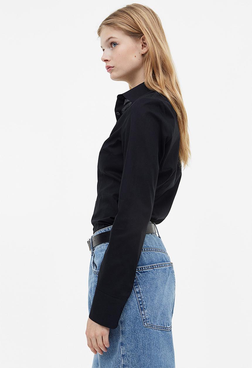 H&M - Fitted poplin shirt - black