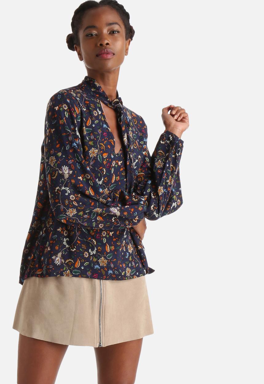 Influence. - Floral Pussy Bow Blouse 