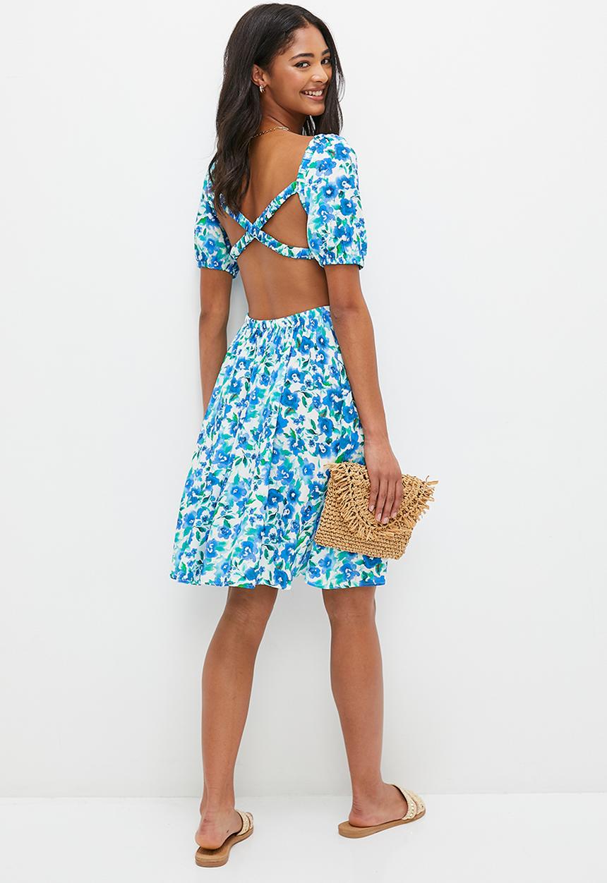 MILLA - Fit & flare mini with back detail - blue floral
