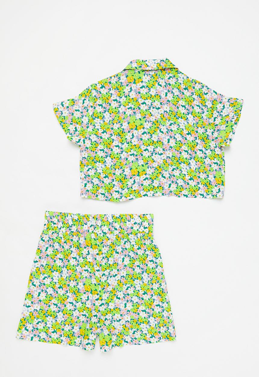Superbalist - Crop shirt and short set - retro floral print