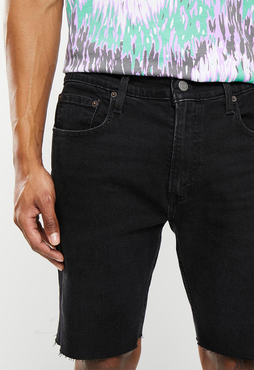 Levi’s® - 412 Slim shorts - heartbeats adv 