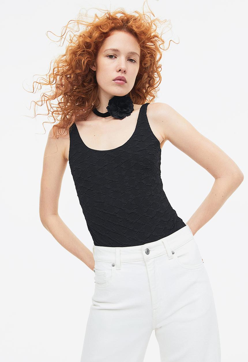 H&M - Textured body - black