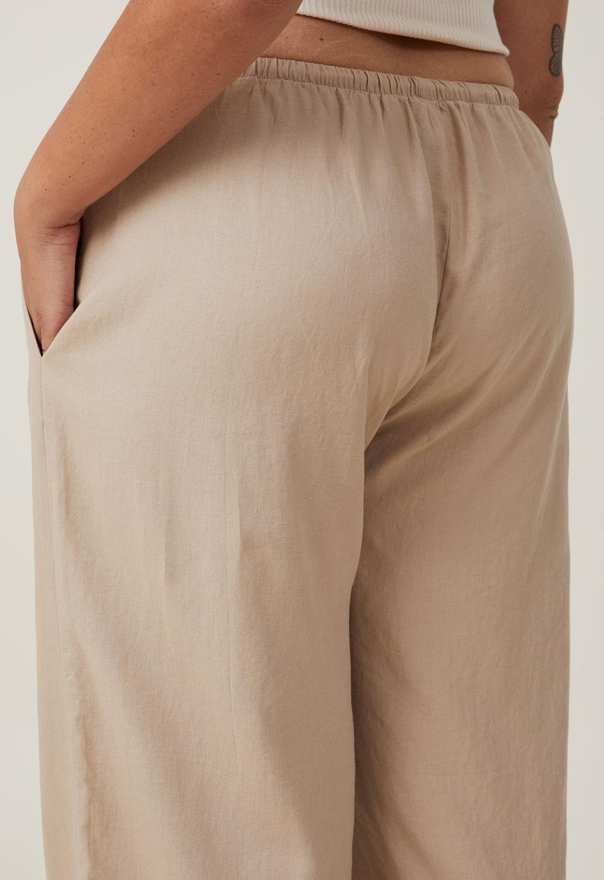 Cotton On - Plus haven wide leg pant - mid taupe