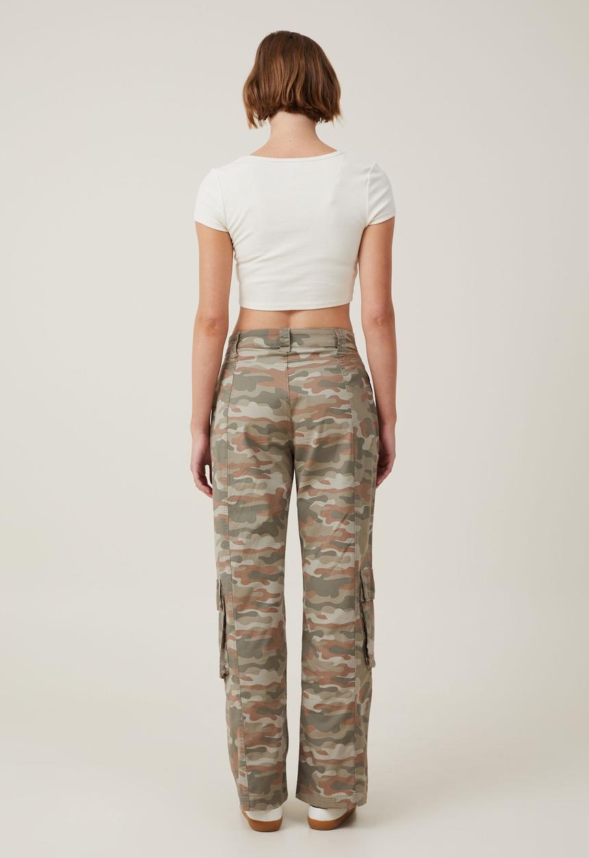 Cotton On - Hayden cargo pant - rory camo portabella