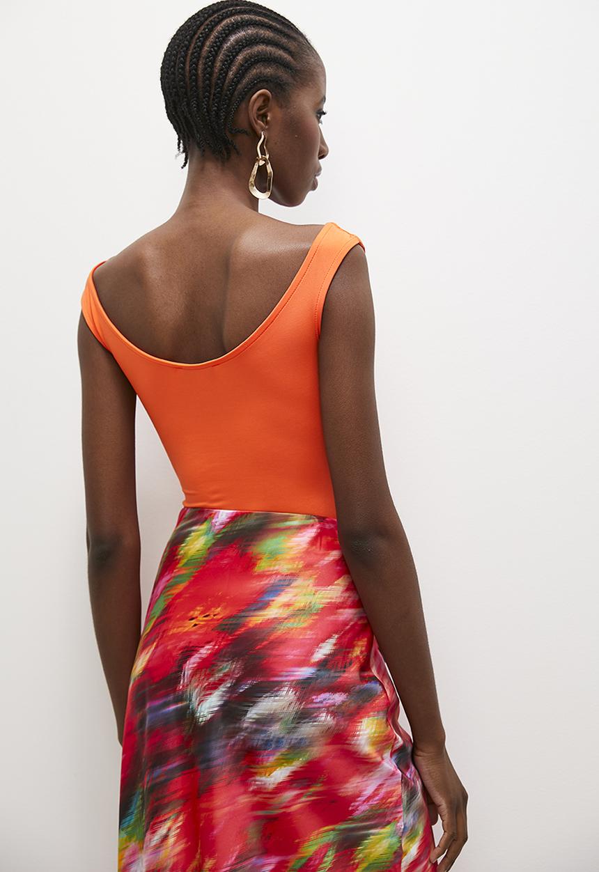 Superbalist - Off the shoulder v-neck bodysuit - orange