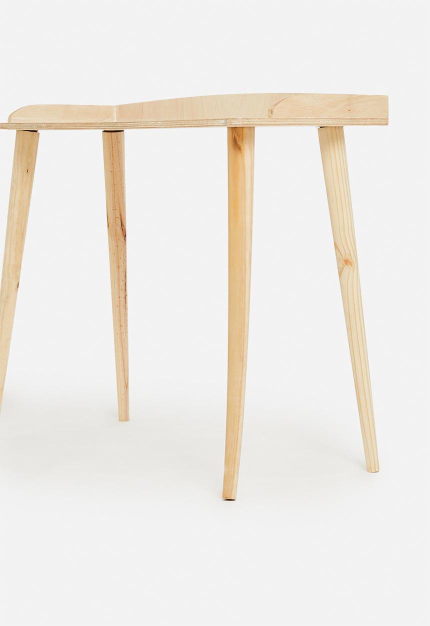 Native Decor - Perry desk - natural