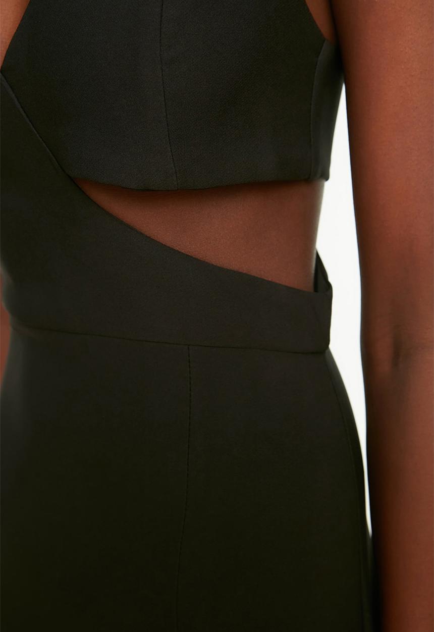 Trendyol - Cut out v-neck maxi prom dress - black