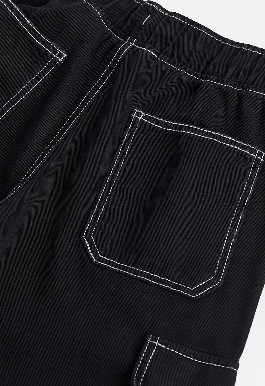 H&M - Loose fit cargo joggers - black