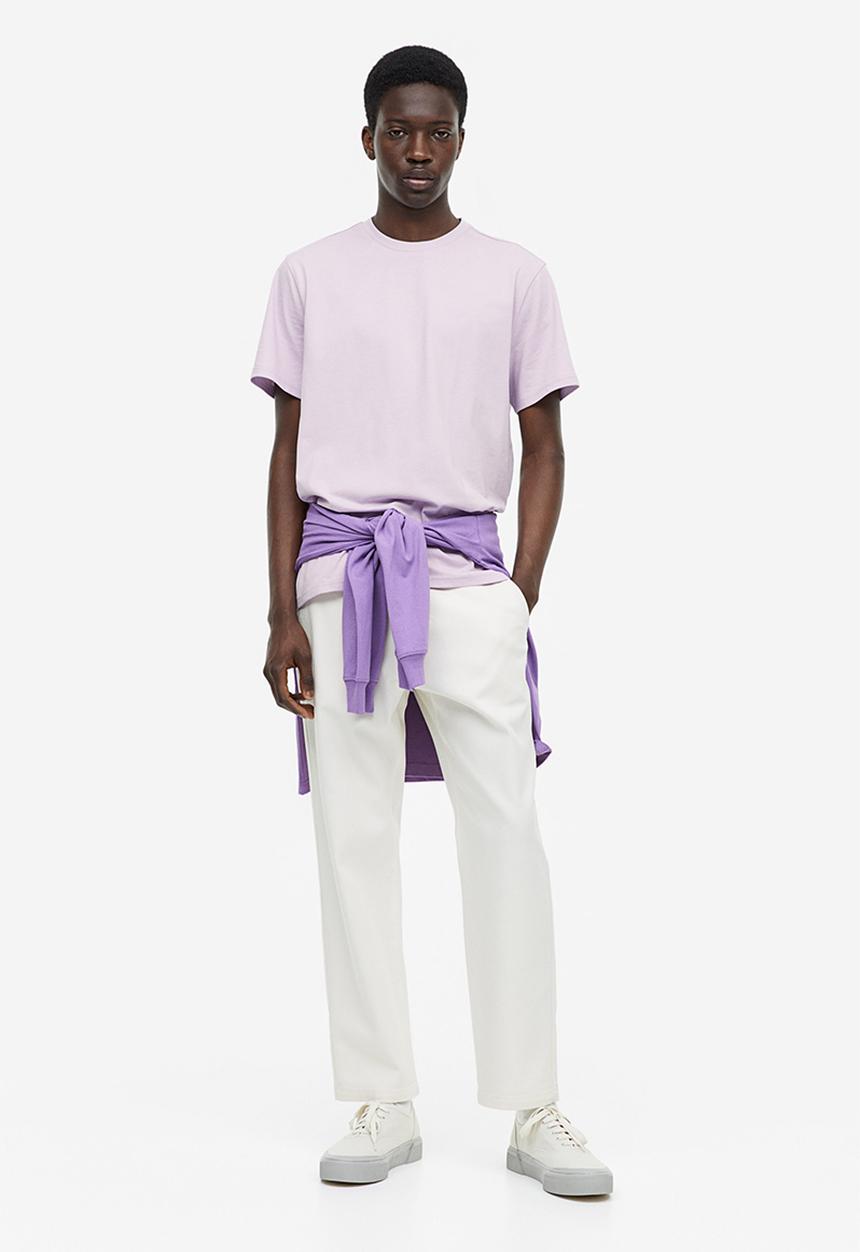 H&M - Regular fit round-neck t-shirt - purple
