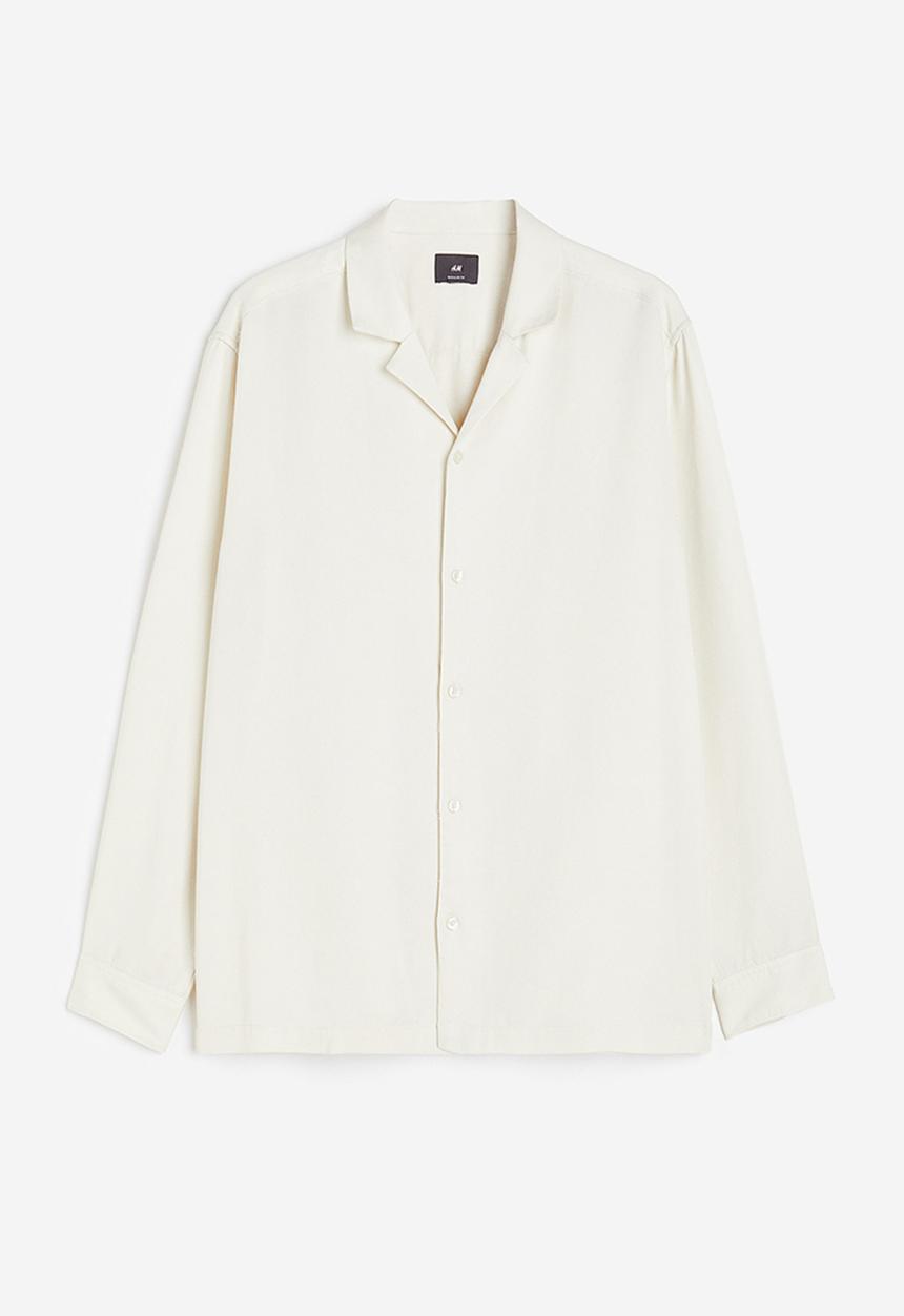 H&M - Regular fit long-sleeved lyocell resort shirt - light greige