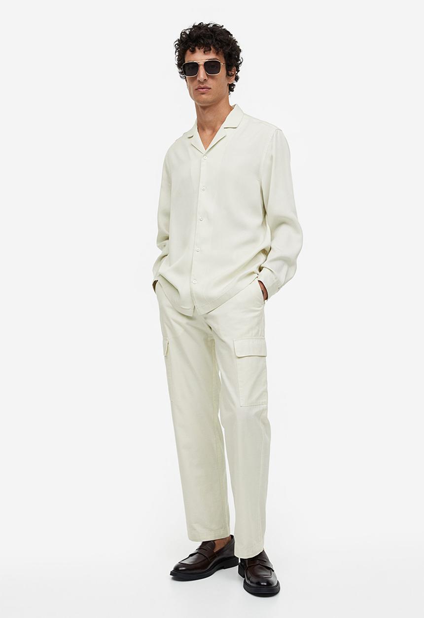 H&M - Regular fit long-sleeved lyocell resort shirt - light greige