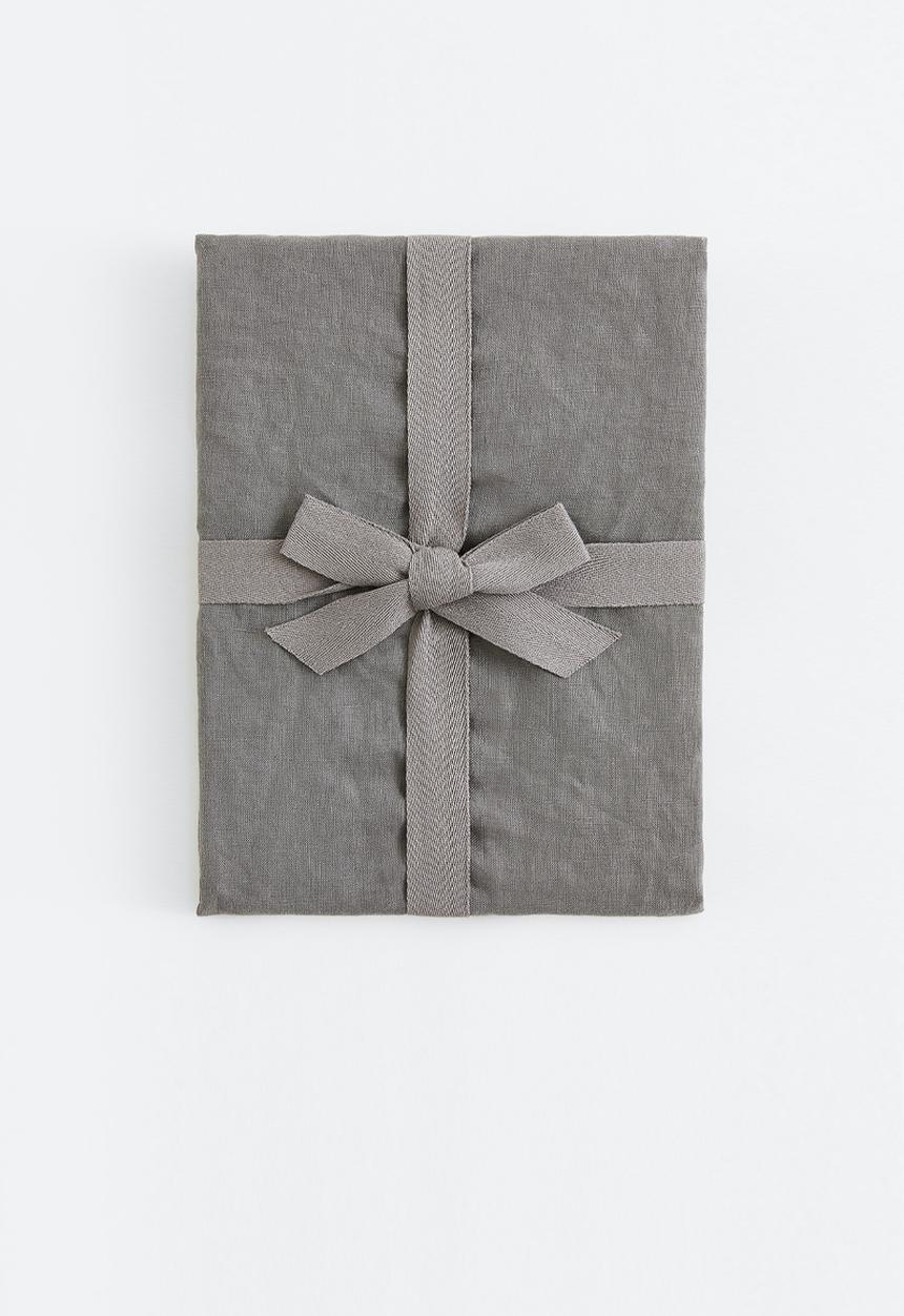 H&M - Washed linen pillowcase - grey