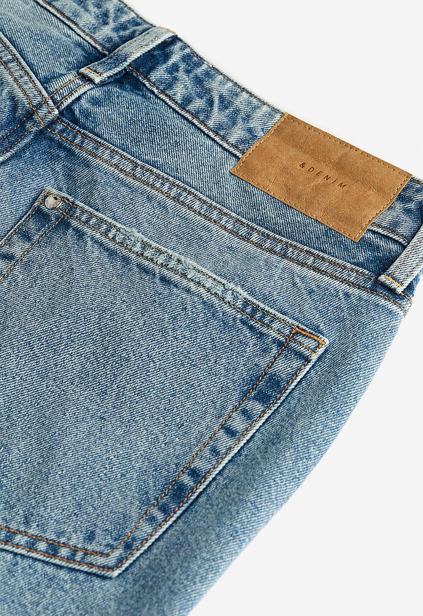 H&M - Curvy fit straight regular jeans - denim blue 
