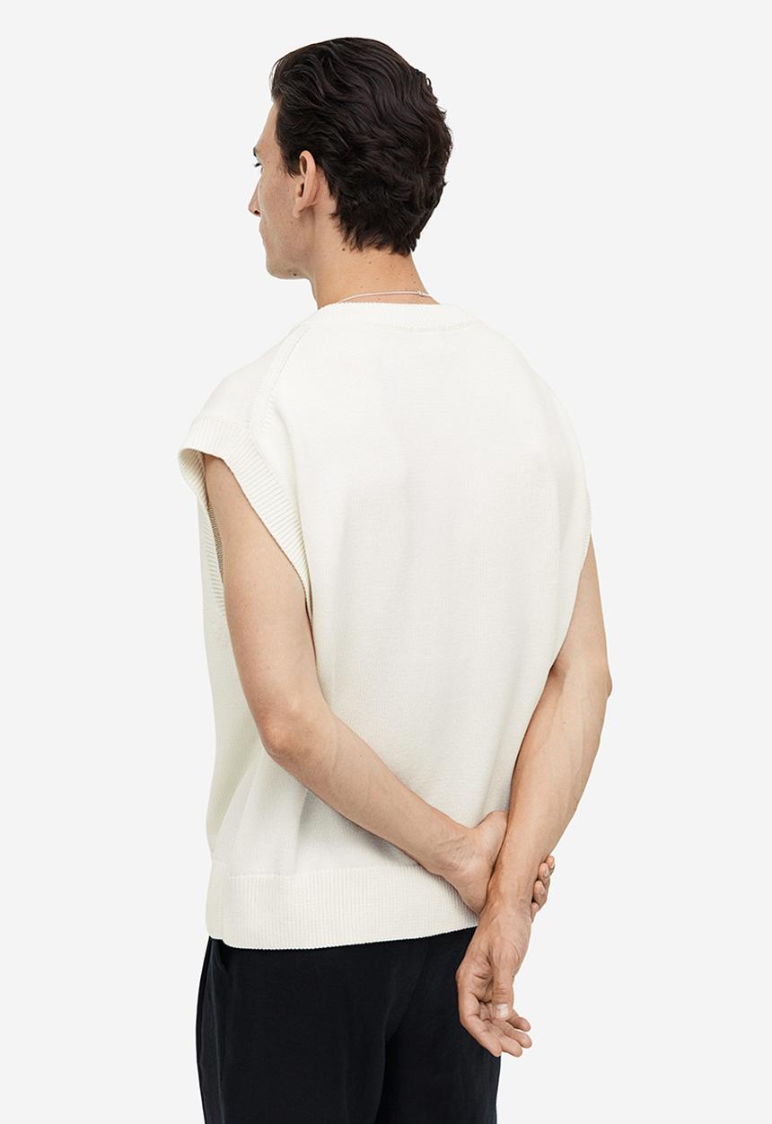 H&M - Relaxed fit v-neck sweater vest - white
