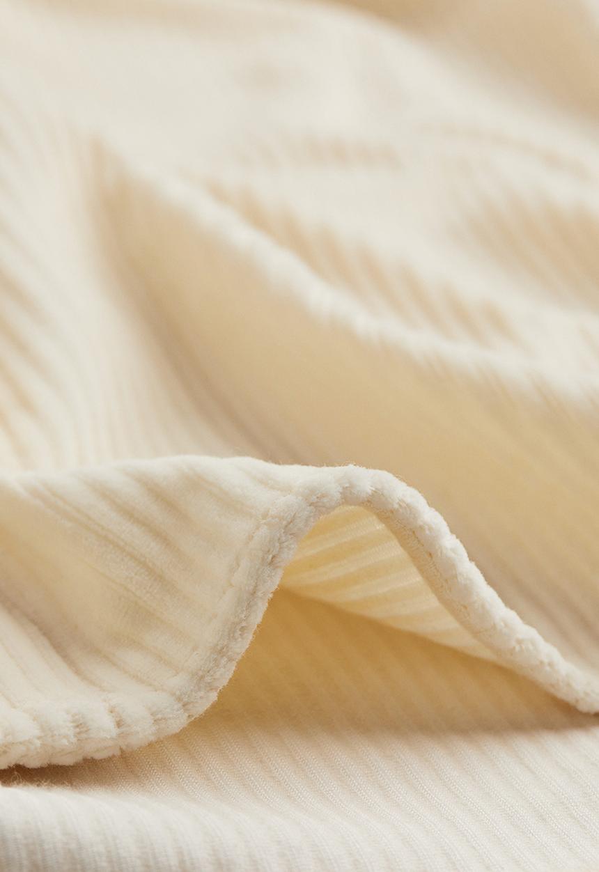 H&M - Ribbed velour shirt - cream 