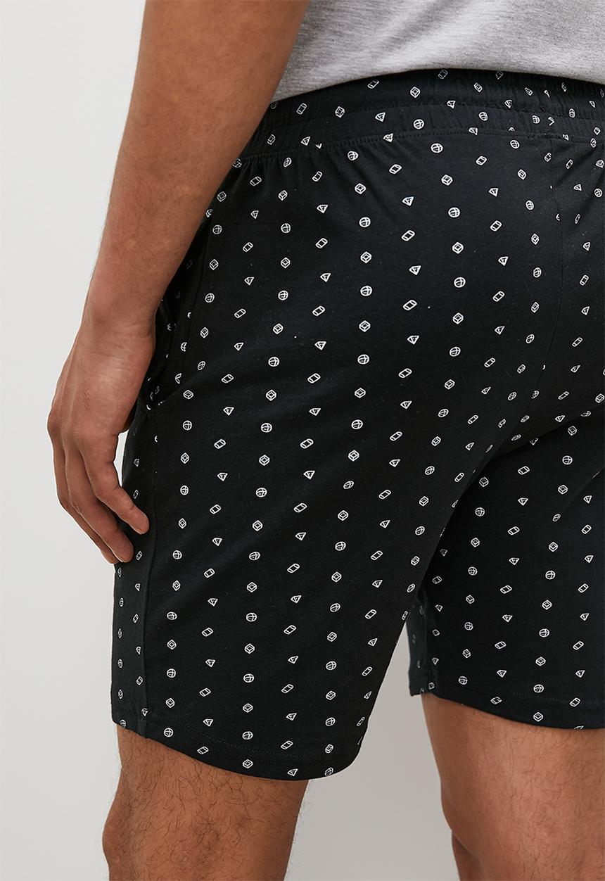 Superbalist - Knitted regular fashion print lounge short - black