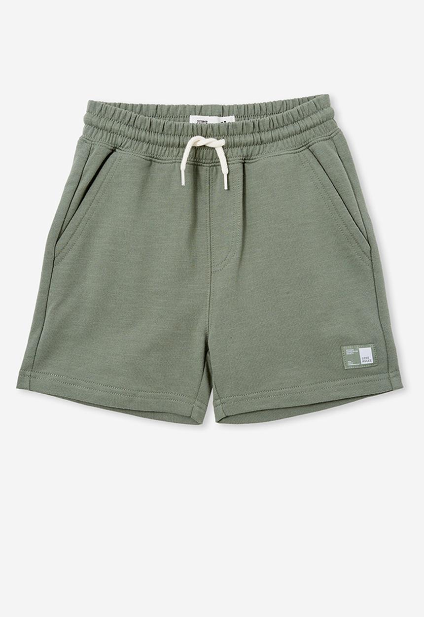 Cotton On - Henry slouch short - swag green core