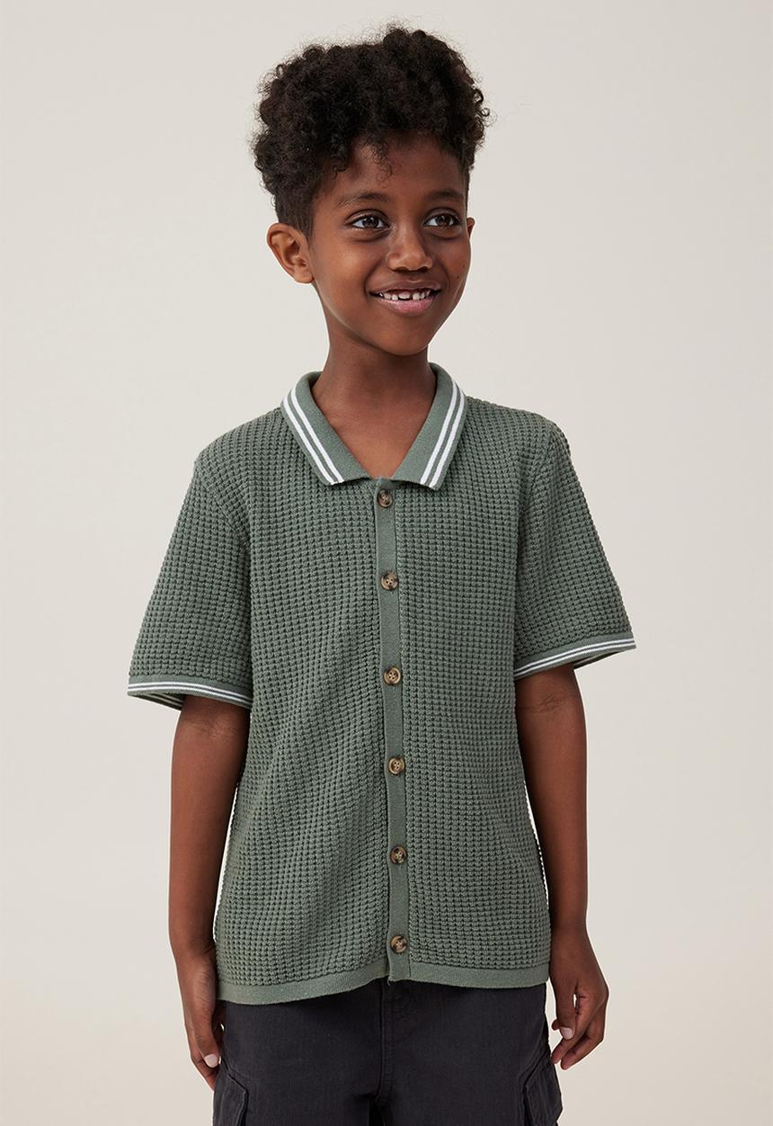 Cotton On - Knitted short sleeve shirt - swag green