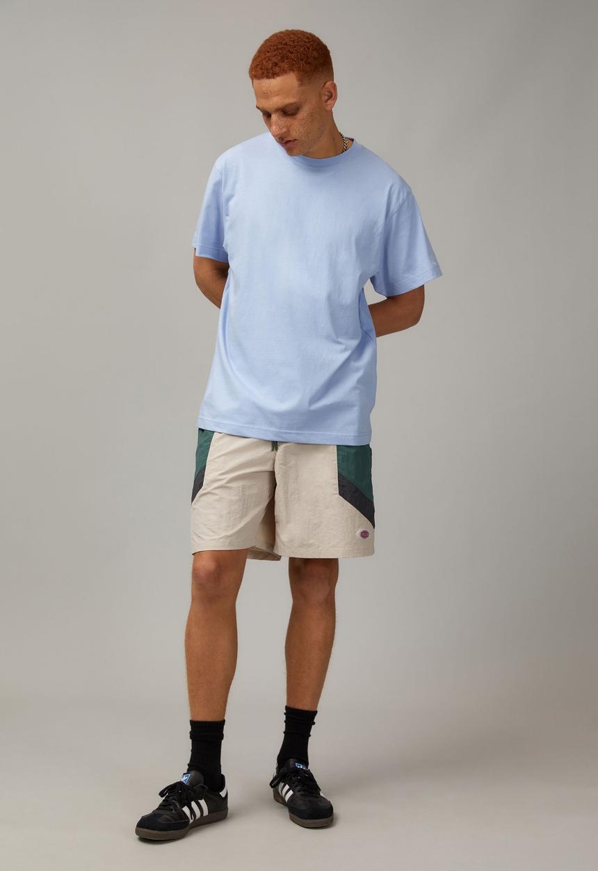 Factorie - Half half street short - beige/evergreen slate