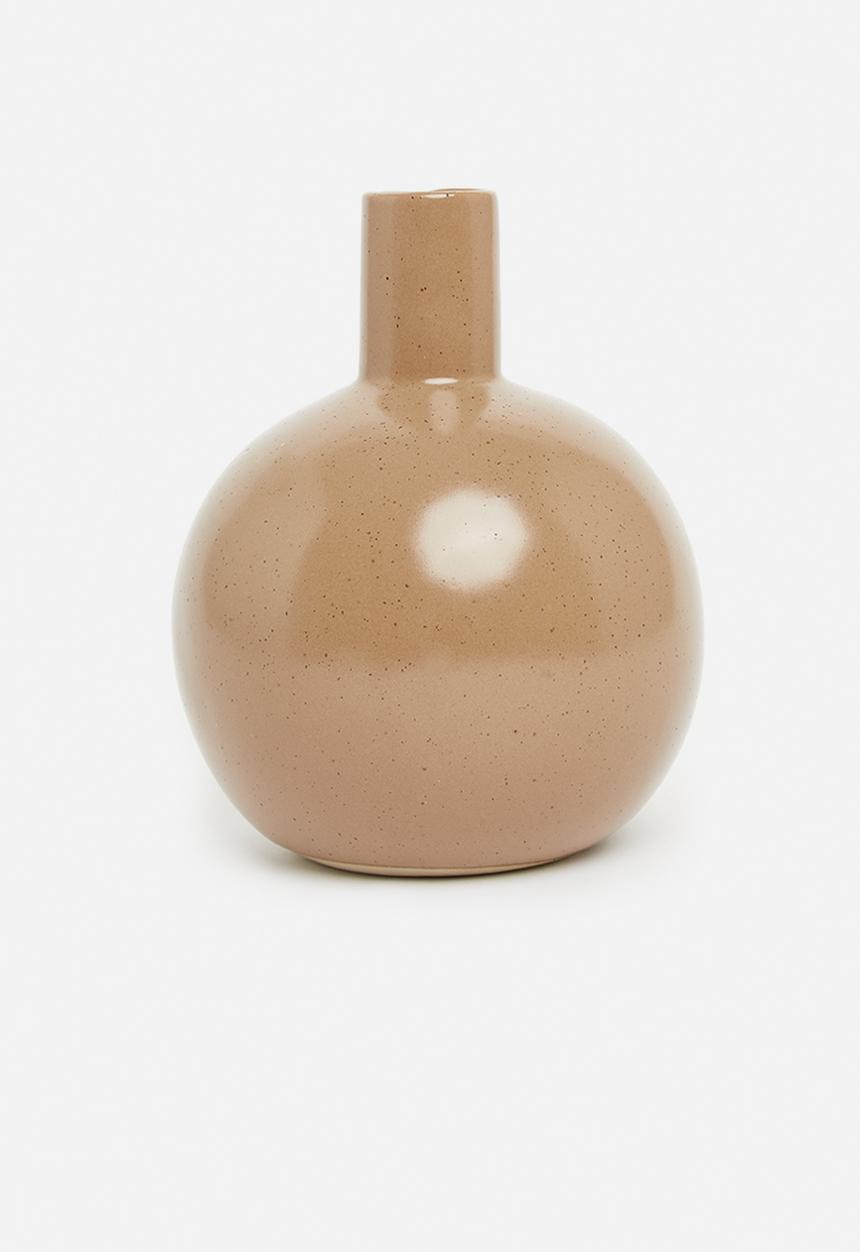H&S - Porcelain belly vase - matte brown