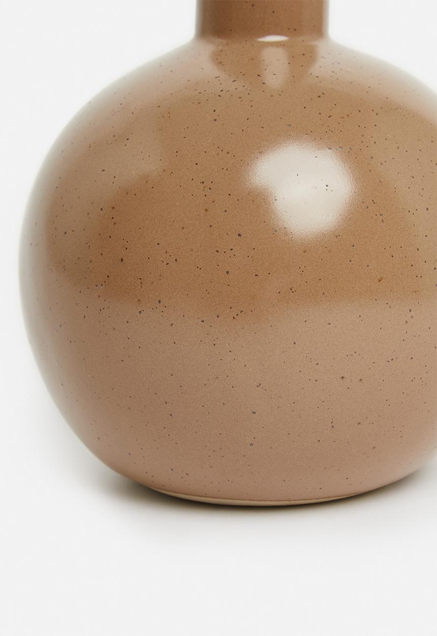 H&S - Porcelain belly vase - matte brown