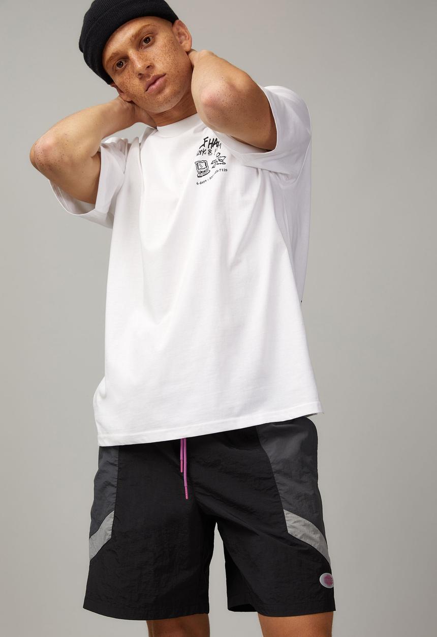 Factorie - Half half street short - black/slate magenta