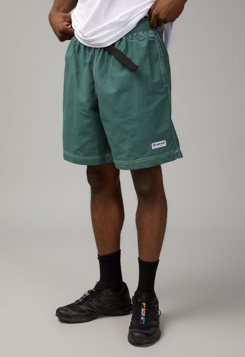 Factorie - Skate street short - evergreen/seafoam stitch