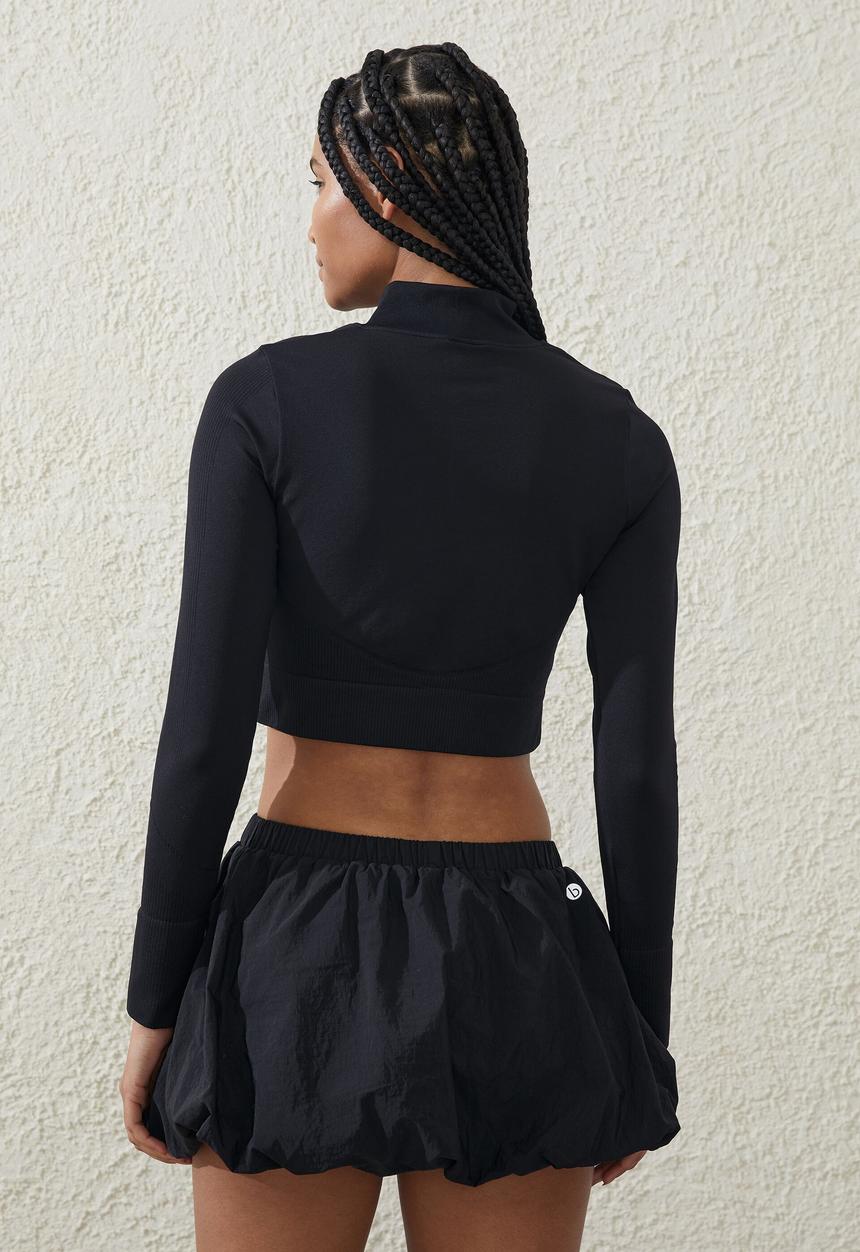 Cotton On - Active woven bubble skirt - black