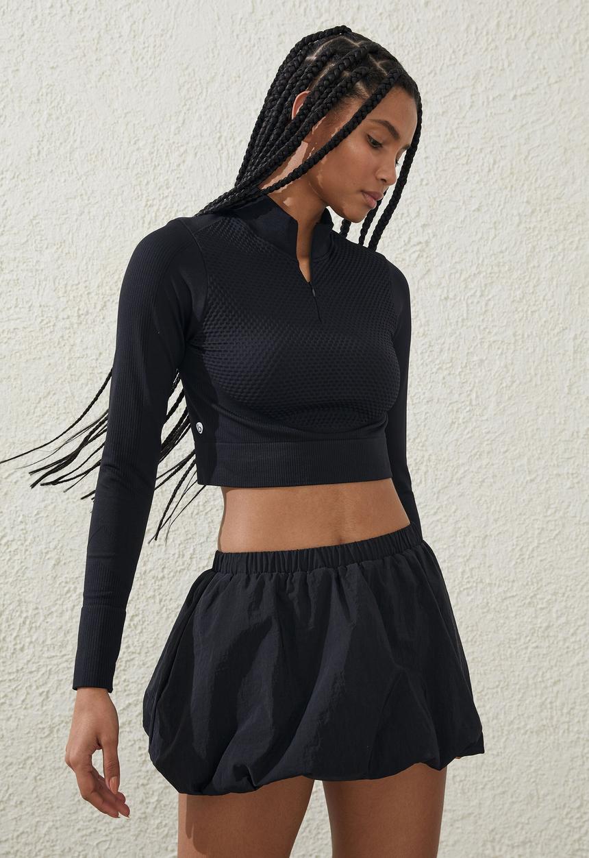 Cotton On - Active woven bubble skirt - black