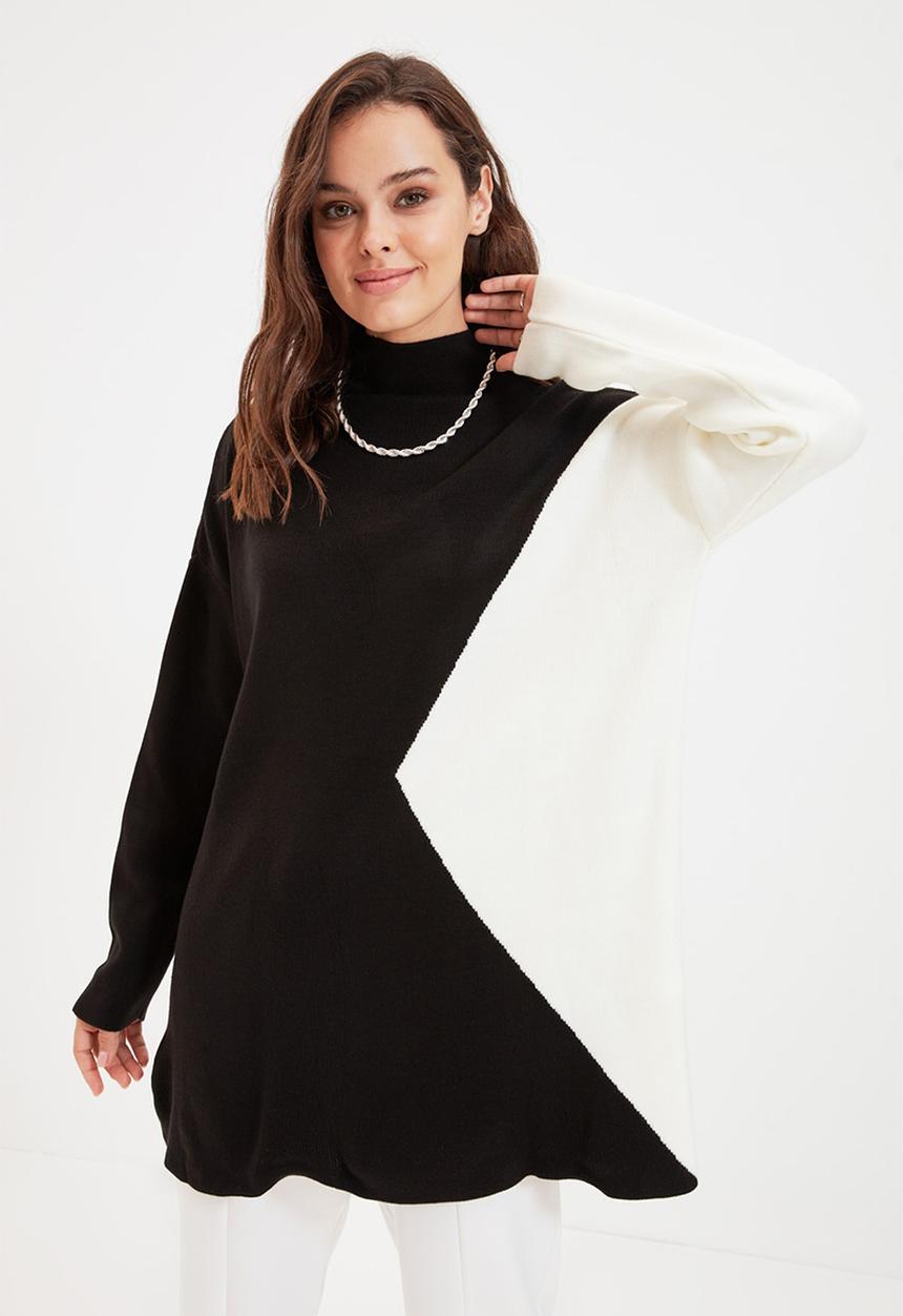 Trendyol - Modest colour block sweater - black