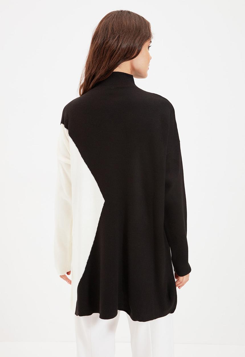 Trendyol - Modest colour block sweater - black